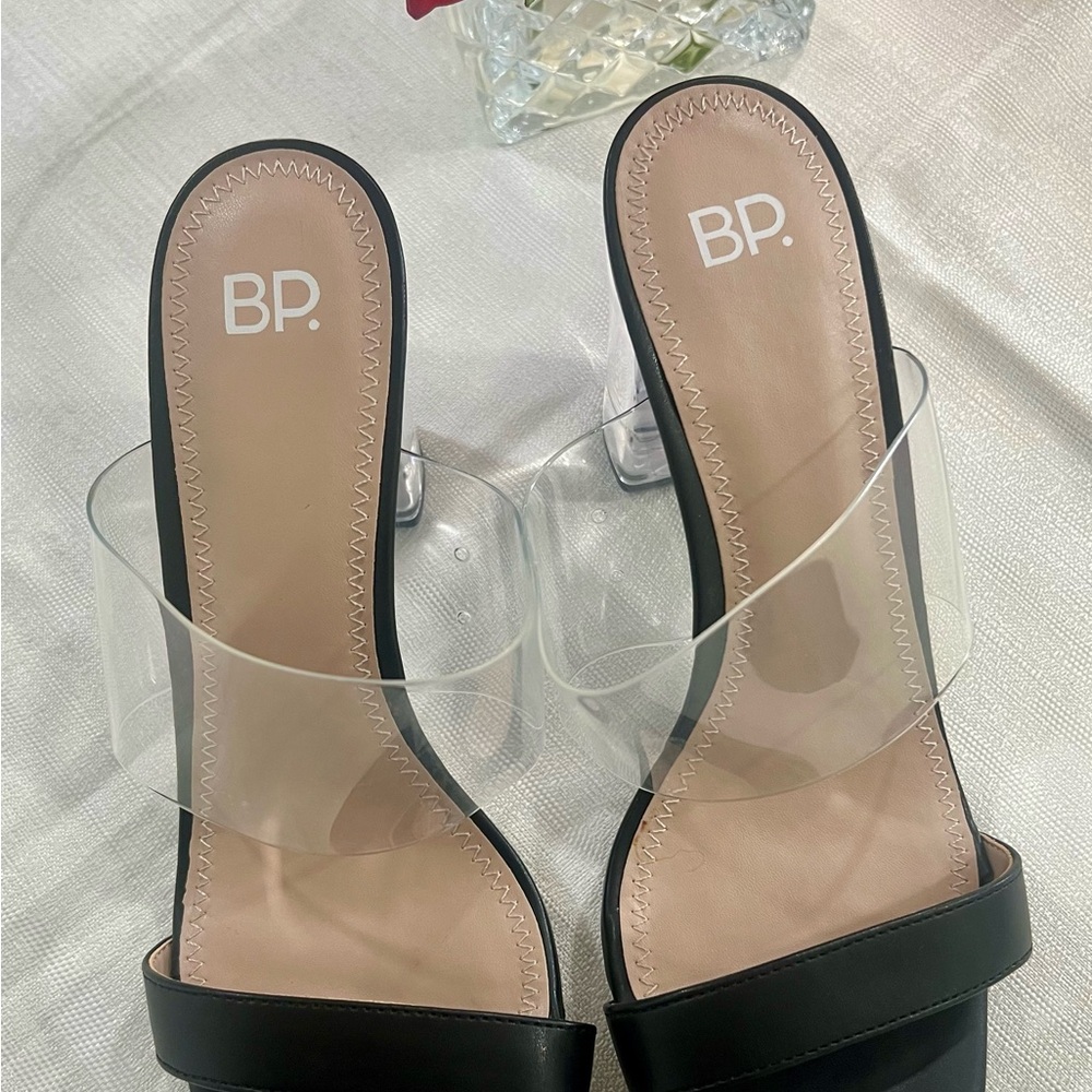 New BPNaomi Clear strap Block Heel Sandals Black Faux Leather Women’s size 8.5 M - Picture 3 of 16